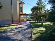 Villetta bifamiliare in vendita di 350 m² in Contrada...