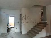 Villetta bifamiliare in vendita di 350 m² in Via Barco