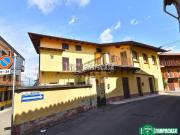 Villetta bifamiliare in vendita di 350 m² in Via Console...