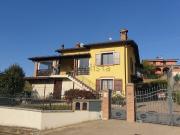 Villetta bifamiliare in vendita di 350 m² in Via Pazzano