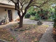 Villetta bifamiliare in vendita di 350 m² in Via Piovese