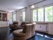 Villetta bifamiliare in vendita di 350 m² in Via V....