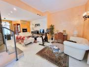 Villetta bifamiliare in vendita di 360 m²
