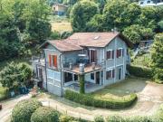 Villetta bifamiliare in vendita di 360 m² in Strada...