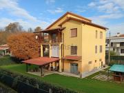 Villetta bifamiliare in vendita di 360 m² in Via della...