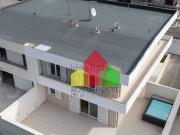 Villetta bifamiliare in vendita di 360 m² in Via Madre...