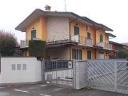 Villetta bifamiliare in vendita di 363 m² in Via T....