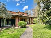 Villetta bifamiliare in vendita di 370 m² in Largo...