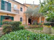 Villetta bifamiliare in vendita di 375 m² in Via Ciriaco...