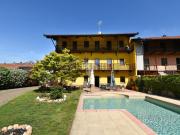 Villetta bifamiliare in vendita di 375 m² in Via P....