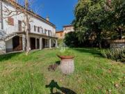 Villetta bifamiliare in vendita di 380 m² in Via Pianella, 5