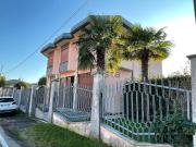 Villetta bifamiliare in vendita di 384 m² in Via Monte...