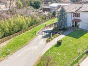 Villetta bifamiliare in vendita di 390 m²