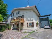 Villetta bifamiliare in vendita di 394 m² in Strada Morello