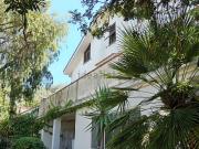 Villetta bifamiliare in vendita di 395 m² in Strada...