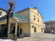 Villetta bifamiliare in vendita di 400 m² in Strada...