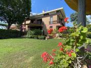 Villetta bifamiliare in vendita di 400 m² in Via Alcmane