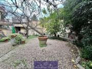 Villetta bifamiliare in vendita di 400 m² in Via Enrico...