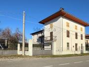 Villetta bifamiliare in vendita di 400 m² in Via...