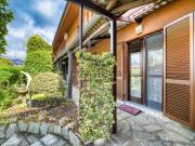 Villetta bifamiliare in vendita di 400 m² in Via Val...