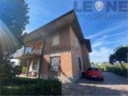 Villetta bifamiliare in vendita di 402 m²