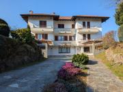 Villetta bifamiliare in vendita di 402 m² in Via...