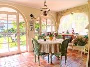 Villetta bifamiliare in vendita di 418 m² in Via del Parco