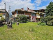 Villetta bifamiliare in vendita di 419 m² in Via Angelo...