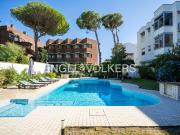 Villetta bifamiliare in vendita di 422 m² in Viale di...