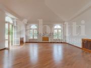 Villetta bifamiliare in vendita di 425 m² in Largo Olgiata