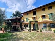 Villetta bifamiliare in vendita di 450 m² in Via XXV... Villetta bifamiliare in vendita di 450 m² in Via XXV...