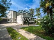 Villetta bifamiliare in vendita di 463 m² in Via Pasubio, 3