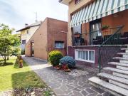 Villetta bifamiliare in vendita di 467 m² in Via Roma, 11