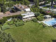 Villetta bifamiliare in vendita di 473 m² in Via della...