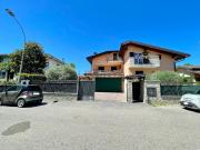 Villetta bifamiliare in vendita di 480 m² in Via...