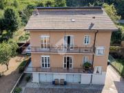 Villetta bifamiliare in vendita di 480 m² in Via...