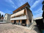Villetta bifamiliare in vendita di 500 m² in Via...