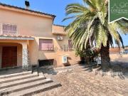 Villetta bifamiliare in vendita di 500 m² in Via...