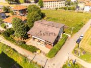 Villetta bifamiliare in vendita di 515 m² in Via Santa...