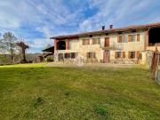 Villetta bifamiliare in vendita di 536 m² in Frazione...