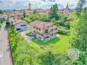 Villetta bifamiliare in vendita di 586 m² in Via IV...