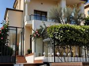 Villetta bifamiliare in vendita di 650 m² in Via Mercato...