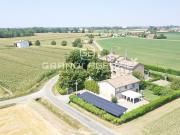 Villetta bifamiliare in vendita di 703 m² in Strada di...