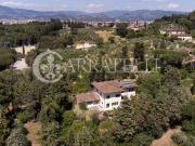 Villetta bifamiliare in vendita di 750 m² in Via di...