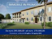 Villetta bifamiliare in vendita di 780 m² in Via...