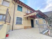 Villetta bifamiliare in vendita di 90 m²