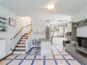 Villetta bifamiliare in vendita di 95 m² in Via Edith...