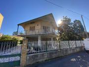 Villetta indipendente in affitto di 302 m²