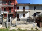 Villetta indipendente in vendita di 102 m² in Via Adua