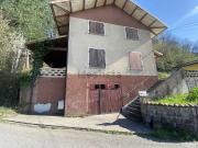 Villetta indipendente in vendita di 110 m² in Via Val...